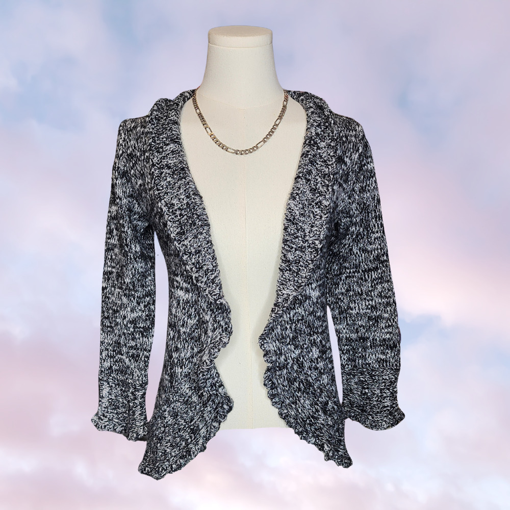 Vtg Y2k AmyByer Gray Black White Ruffle Warm Knit Sweater Preppy Open Cardigan M